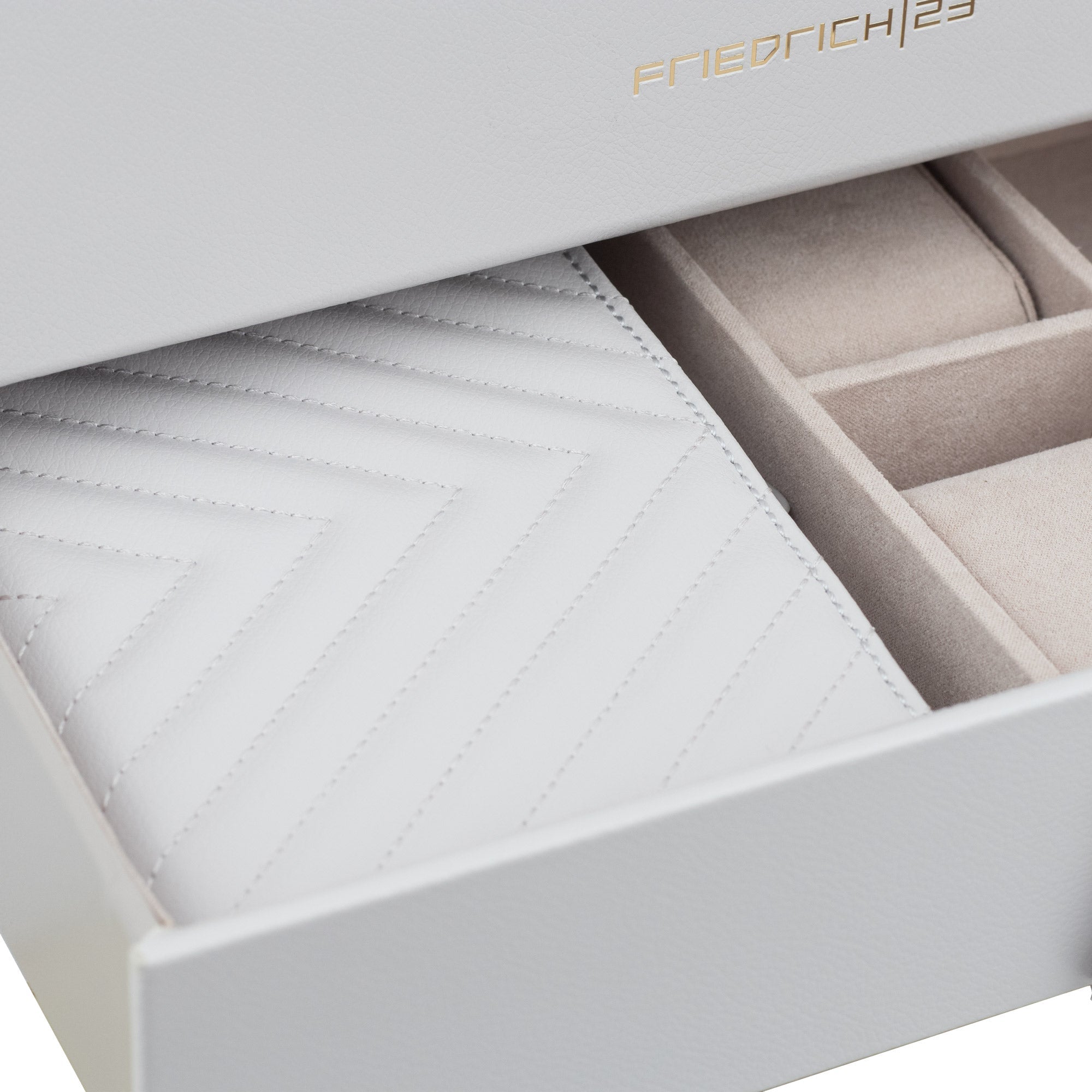 Boite à bijoux avec pochette en cuir véritable Aurora